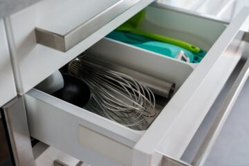 使いづらい収納スペースを劇的改善！プロが教える家が変わるアイデア大全