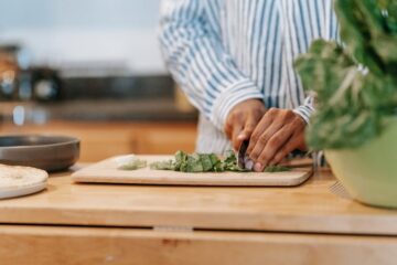 ミニマリストのための料理を時短して暮らしを楽にする家事の術！夕食を手放せるレシピ３選